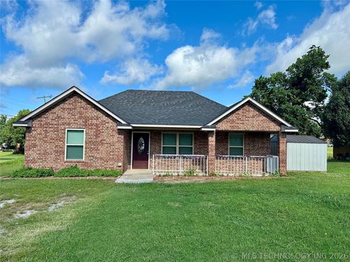 1306 17th St, Sulphur, OK, 73086-2010 | Card Image