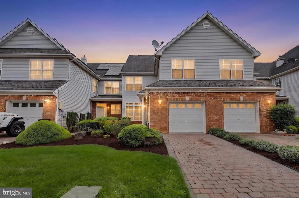 Residential Lease in EAST WINDSOR 2