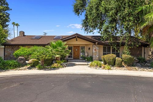 709 Winfield Pl, Modesto, CA, 95355-4422 | Card Image
