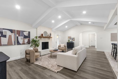 703 S 4th St, Crandall, TX, 75114-2813 | Card Image