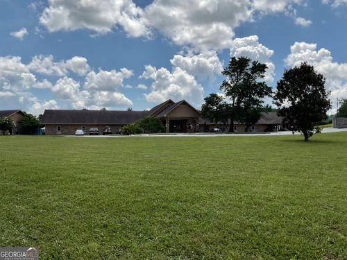 382 Bridge Creek Rd, Tiger, GA, 30576-2211 | Card Image