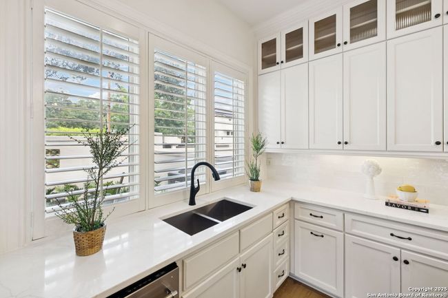 APT-1 - 172 Katherine Ct, Townhouse with 4 bedrooms, 4 bathrooms and null parking in San Antonio TX | Image 36