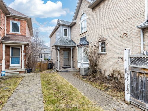 57 Hickorybush Ave, Brampton, ON, L6R1C8 | Card Image