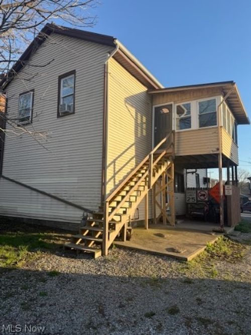 b-107 W Main St, Wilmot, OH, 44689-9805 | Card Image