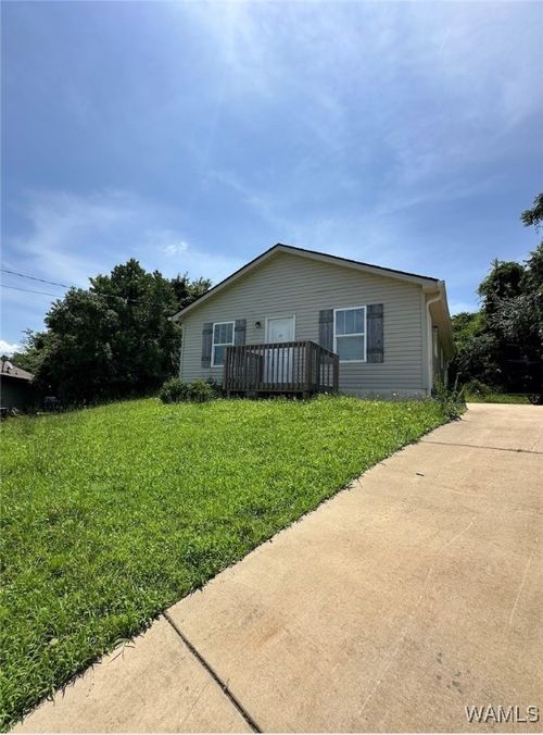 3017 3rd Pl E, Tuscaloosa, AL, 35404-2668 | Card Image