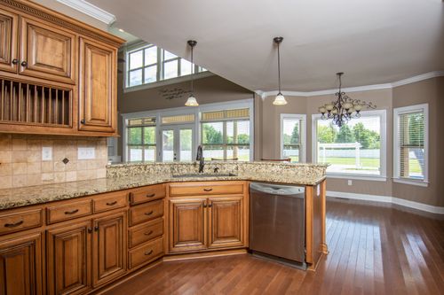 18 Saddletree Dr, Fayetteville, TN, 37334-6798 | Card Image