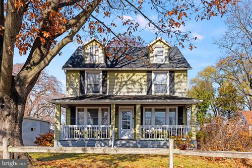 1948 W Trindle Rd, CARLISLE, PA, 17013-2614 | Card Image