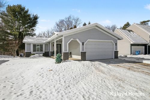 3345 Brook Trl Se, Grand Rapids, MI, 49508-2676 | Card Image