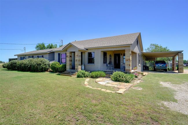 1860 Old Base Rd, House other with 3 bedrooms, 4 bathrooms and null parking in Aurora TX | Image 26