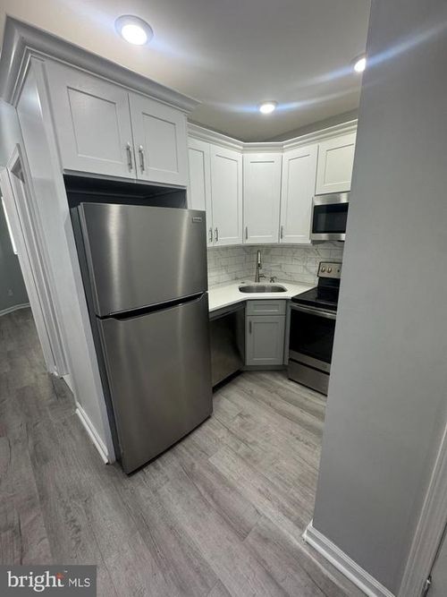 2-1737 N 23rd St, PHILADELPHIA, PA, 19121-3011 | Card Image