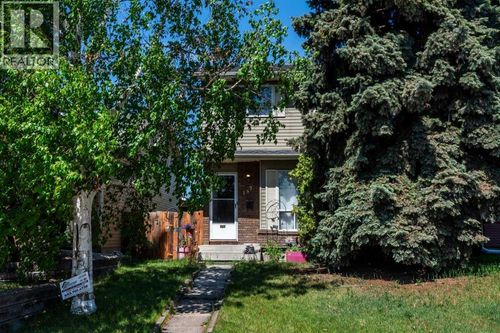 167 Erin Mount Place Se, Calgary, AB, T2B2T3 | Card Image
