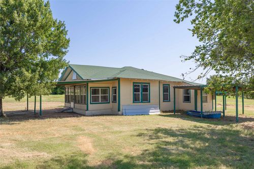8401 Highway 16, De Leon, TX, 76444-6729 | Card Image
