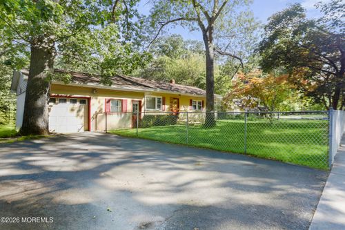 313 Miller Rd, Lakewood, NJ, 08701-2338 | Card Image