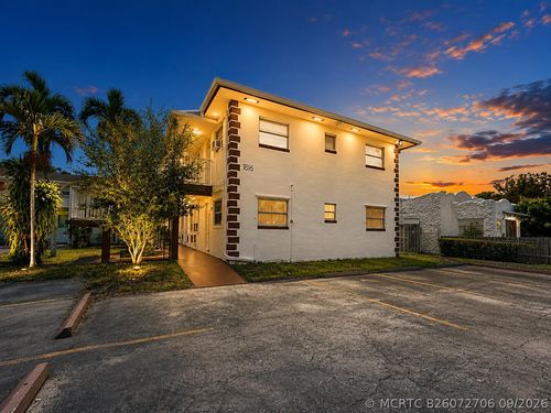 7-1816 Mckinley St, Hollywood, FL, 33020-3159 | Card Image