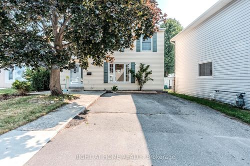 19 Hearthstone Crt, Brampton, ON, L6S1N8 | Card Image