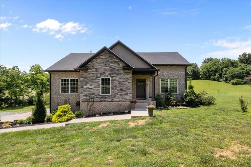 180 Alonzo Pl, Cunningham, TN, 37052-4666 | Card Image
