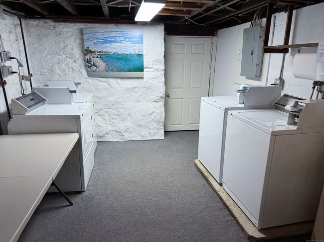 APT-4 - 490 Riverside Ave, Home with 1 bedrooms, 1 bathrooms and 1 parking in Westport CT | Image 14