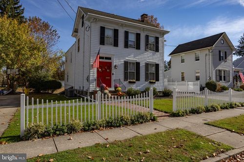 50 Park Ave, TRENTON, NJ, 08690-2024 | Card Image