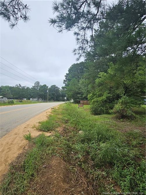 23 Southfork Rd, Parkton, NC, 28371-9610 | Card Image