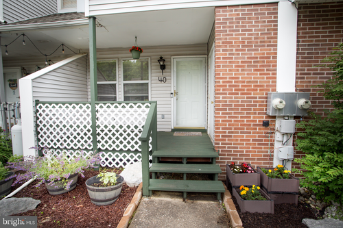 40 Ashley Dr, NEW CASTLE, DE, 19720-3962 | Card Image