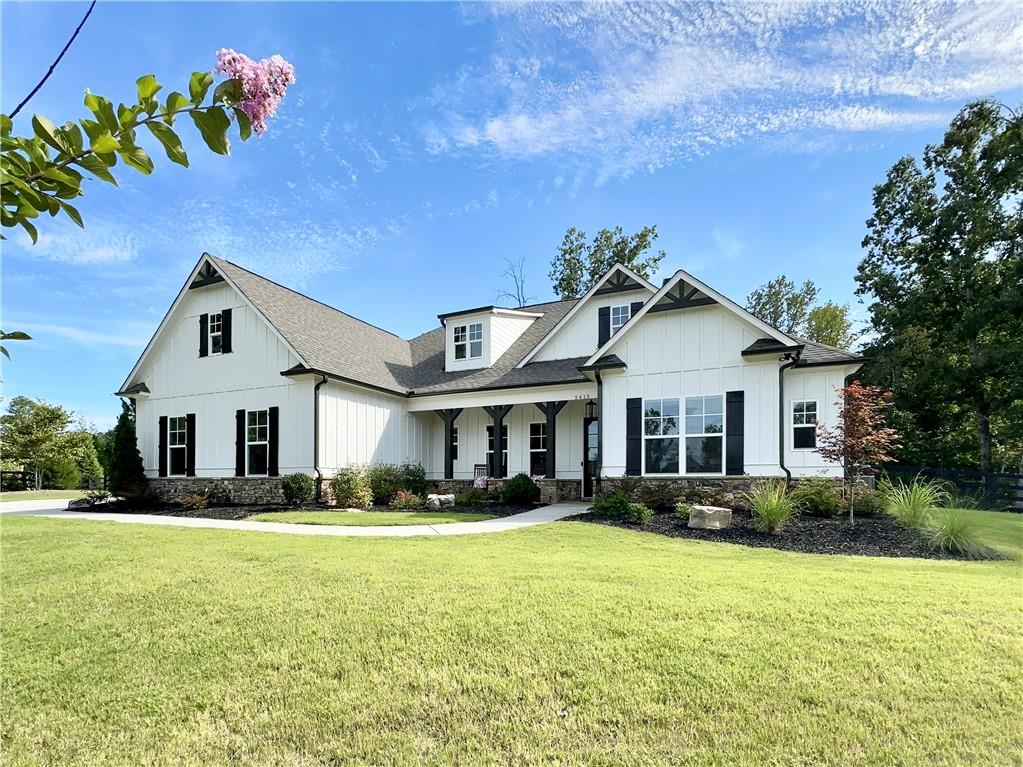 Spinner Ln, Gainesville, GA 30506