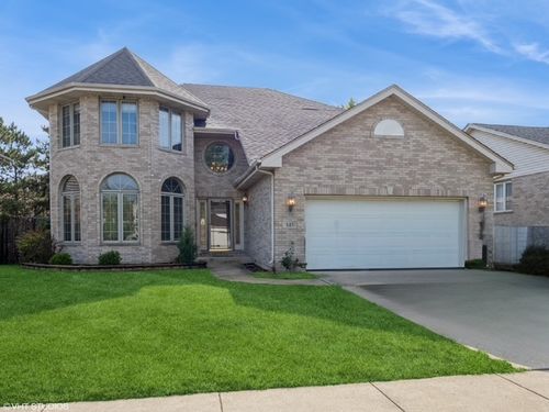 581 N Veterans Pkwy, Addison, IL, 60101-2299 | Card Image