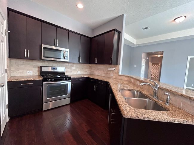 11252 Lost Maples Trl, House other with 3 bedrooms, 2 bathrooms and 2 parking in Austin TX | Image 10