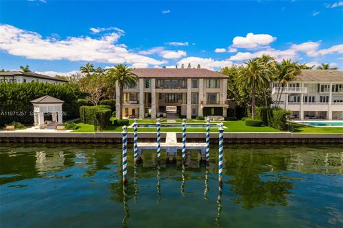 10 Tahiti Beach Island Rd, Coral Gables, FL, 33143-6540 | Card Image