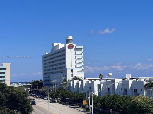 apt-501-3201 Ne 14th Street Cswy, Pompano Beach, FL, 33062-8157 | Card Image