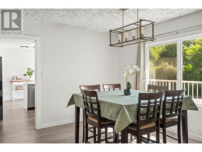 7708 Coldstream Creek Rd, House other with 4 bedrooms, 3 bathrooms and 2 parking in Coldstream BC | Image 11