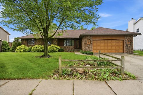 3615 24th Ave, Marion, IA, 52302-6400 | Card Image