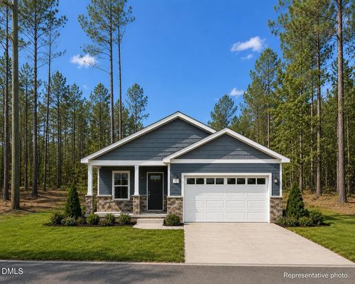 275 Raynor Sands Dr, Dunn, NC, 28334-8028 | Card Image
