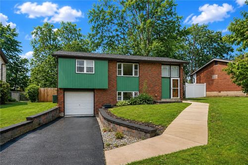 414 Alpine Village Dr, Monroeville, PA, 15146-3736 | Card Image