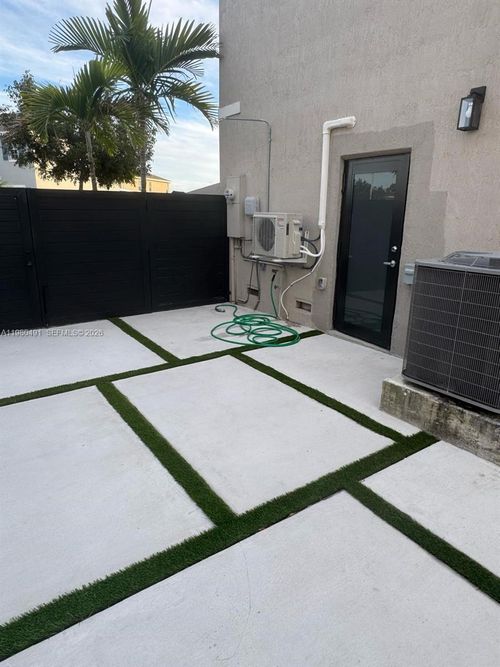 0-27132 Sw 132nd Ct Rd, Homestead, FL, 33032 | Card Image