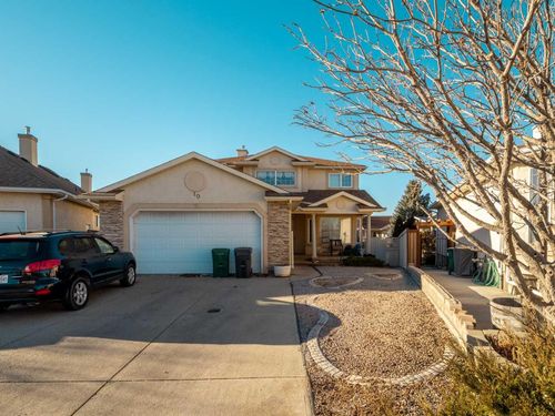 10 Fairmont Cres S, Lethbridge, AB, T1K7G3 | Card Image