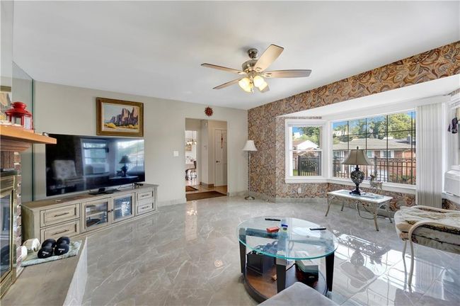 30 Beverly Rd, House other with 4 bedrooms, 4 bathrooms and null parking in Staten Island NY | Image 6