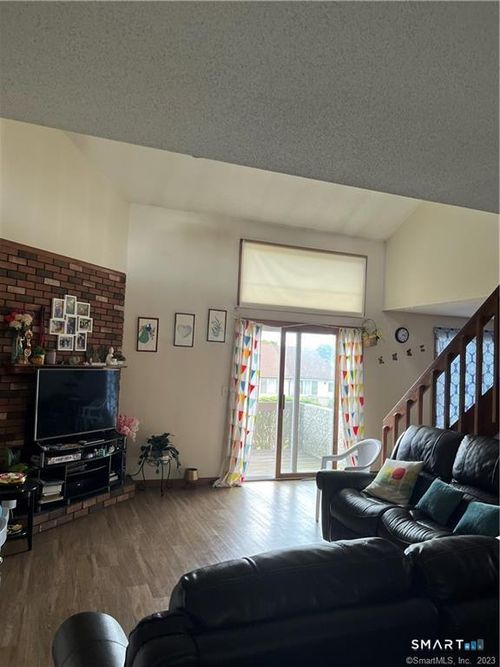 1-20 Arthur Dr, South Windsor, CT, 06074 | Card Image