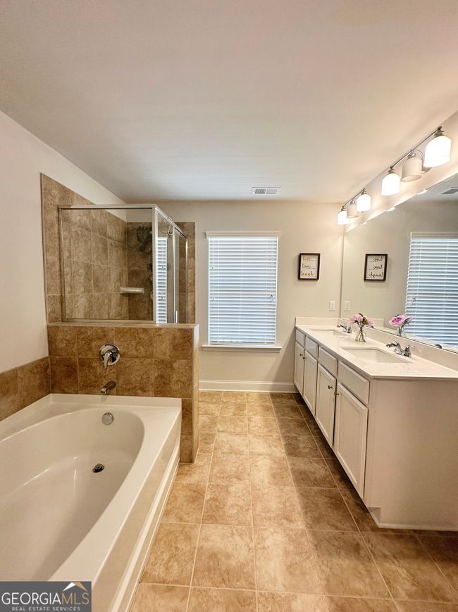 F5 - 11118 Benton Loop, Townhouse with 3 bedrooms, 3 bathrooms and null parking in Covington GA | Image 13