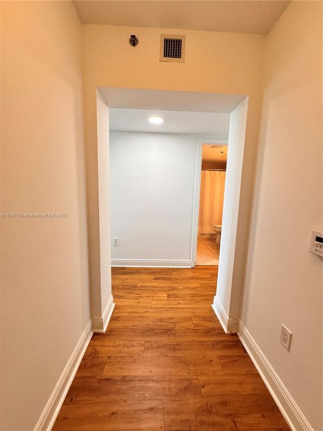 APT-508S - 2681 N Flamingo Rd, Condo with 3 bedrooms, 3 bathrooms and null parking in Sunrise FL | Image 19