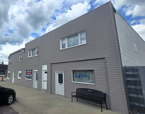 504 Main St, La Porte City, IA, 50651-1403 | Card Image