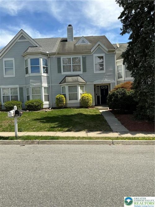 1258 Forest Rd, Whitehall, PA, 18052-6216 | Card Image