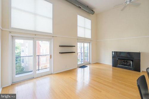 apt-1105-182 Gay St, PHILADELPHIA, PA, 19128-4845 | Card Image
