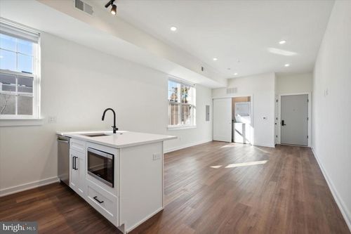 apt-202-2513 N Howard St, PHILADELPHIA, PA, 19133-4071 | Card Image