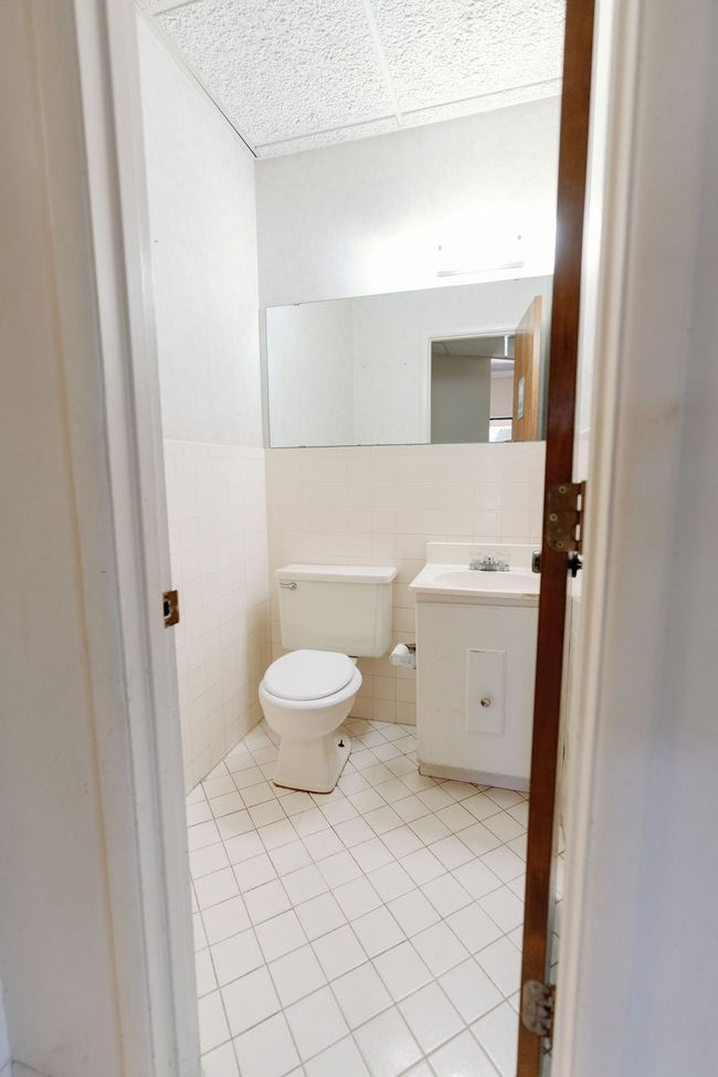 SUITES-1-4-COMBINED - 4722 Taft Boulevard, Home with 0 bedrooms, 0 bathrooms and null parking in Wichita Falls TX | Image 20