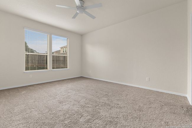 12807 Limestone Way, House other with 4 bedrooms, 3 bathrooms and null parking in San Antonio TX | Image 12