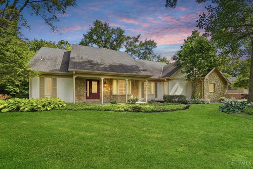 947 Brittany Hills Drive, Washington Twp, OH, 45459 | Card Image