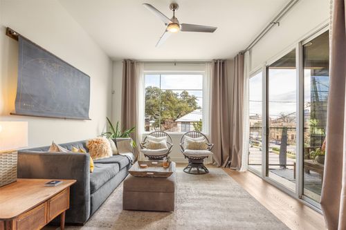 unit-205-1306 West Ave, Austin, TX, 78701-1761 | Card Image