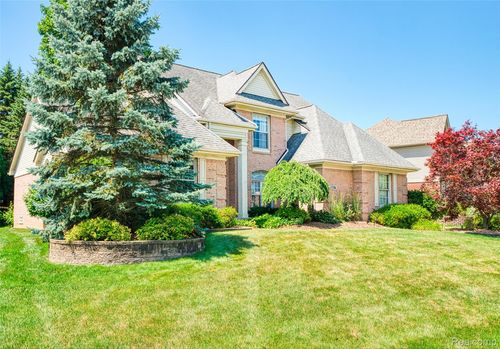 13381 Latheron Dr, Plymouth, MI, 48170-6918 | Card Image