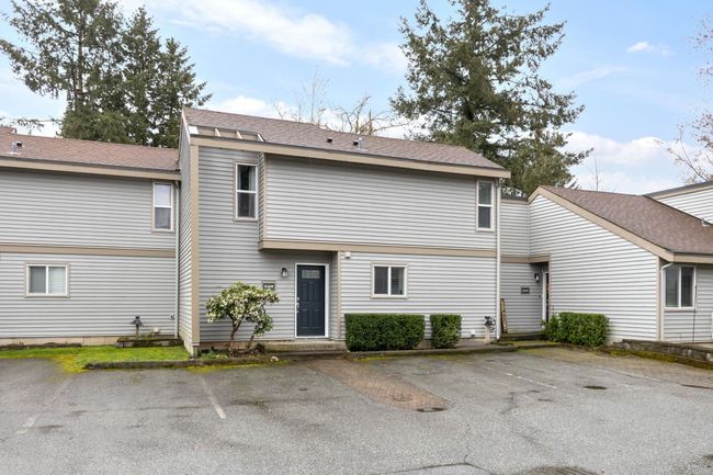 6108 E Greenside Drive, Townhouse with 2 bedrooms, 2 bathrooms and 2 parking in Surrey BC | Image 26