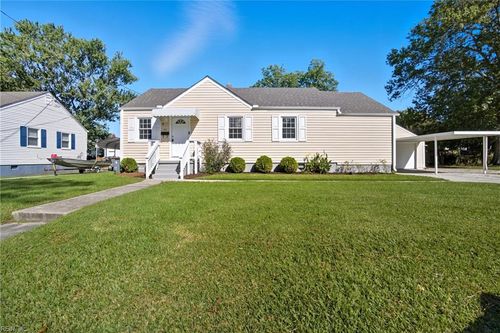 1209 Anne Ave, Chesapeake, VA, 23324-1703 | Card Image